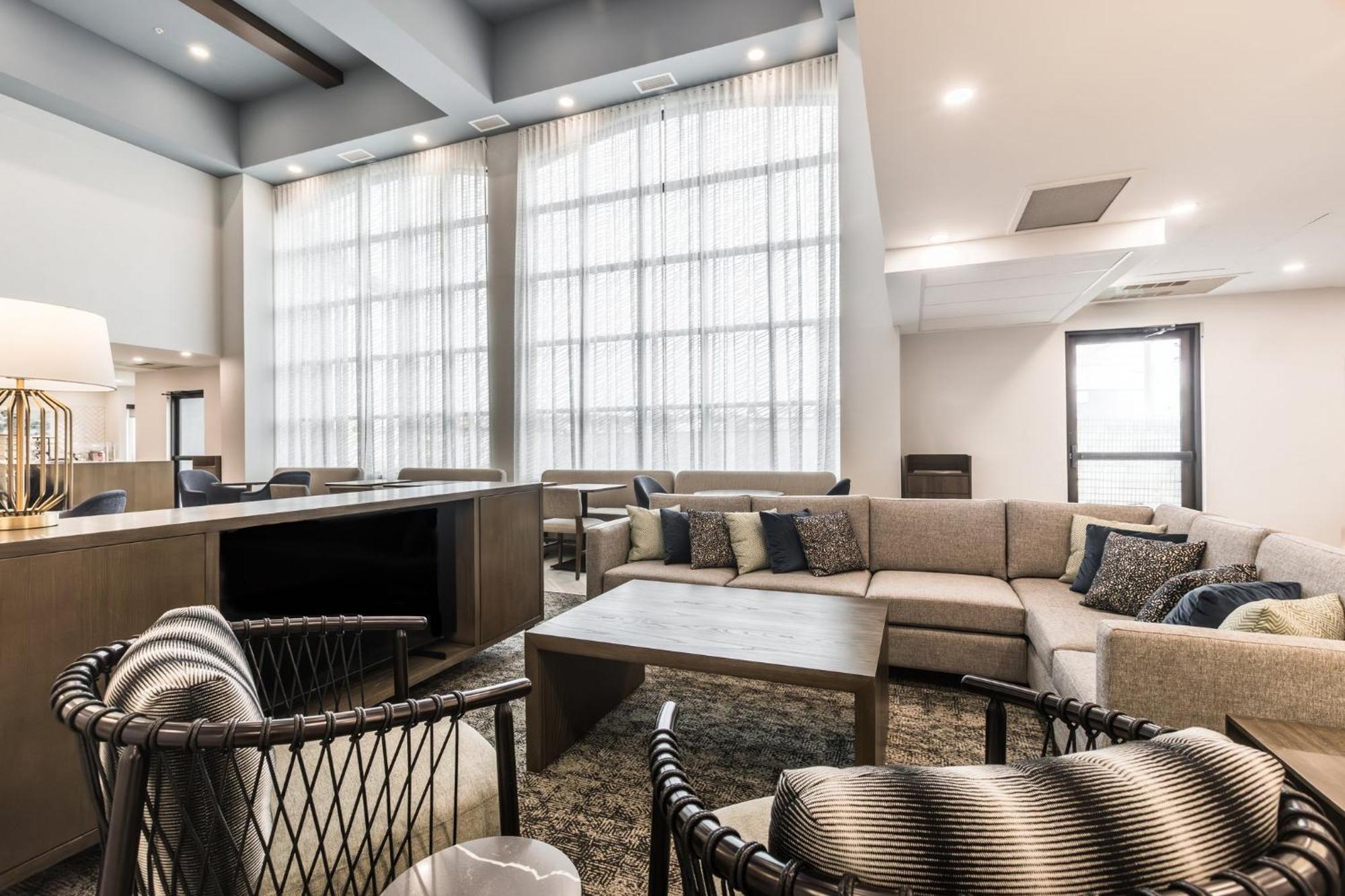 Staybridge Suites - Dawson Creek By Ihg Екстер'єр фото