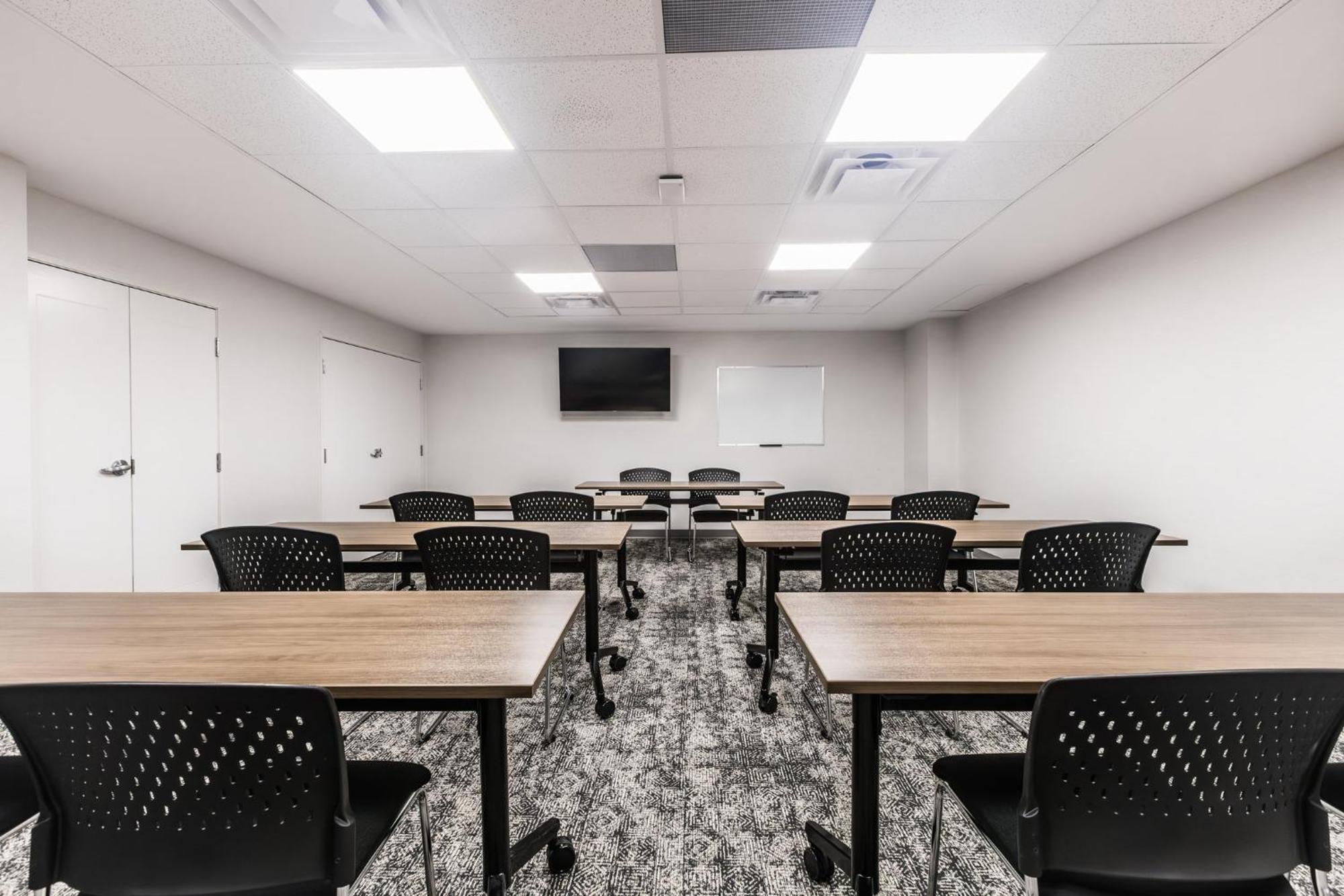 Staybridge Suites - Dawson Creek By Ihg Екстер'єр фото