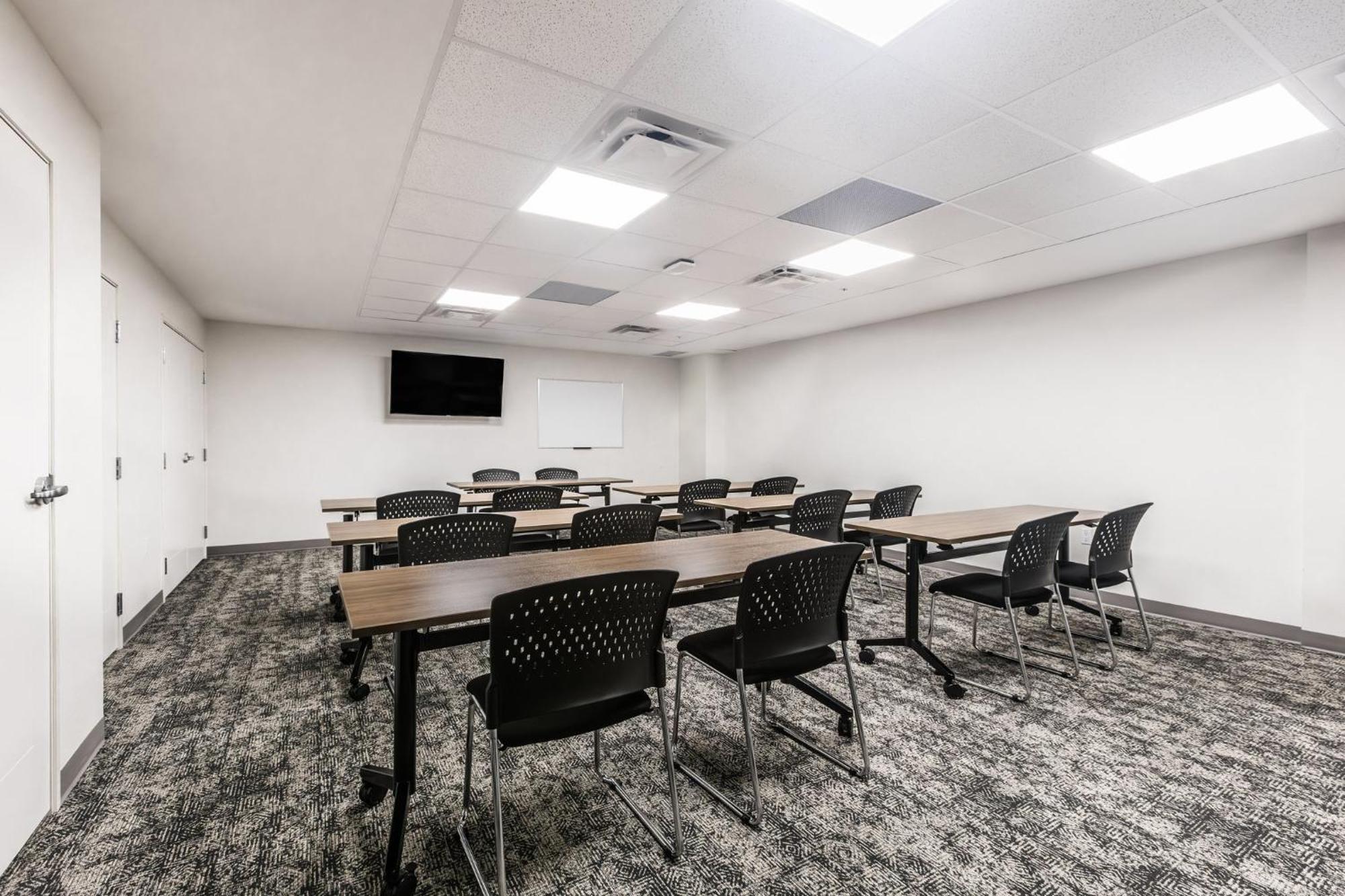 Staybridge Suites - Dawson Creek By Ihg Екстер'єр фото