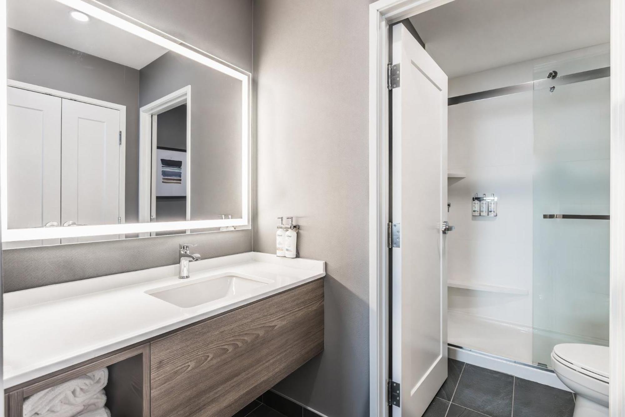 Staybridge Suites - Dawson Creek By Ihg Екстер'єр фото